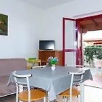 Devi Holiday home Mandatoriccio Marina