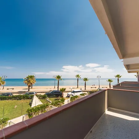 Devi Dom wakacyjny Marina di Mandatoriccio