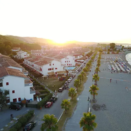 Devi * Mandatoriccio Marina