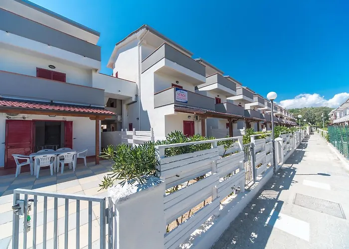 Devi Ferienhaus Mandatoriccio Marina